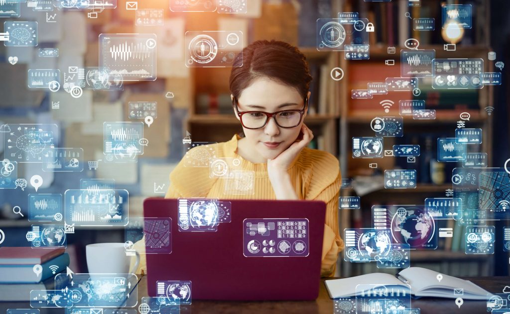What is digital workspace & what are its benefits? Difference between workplace & workspace | Carbonate App